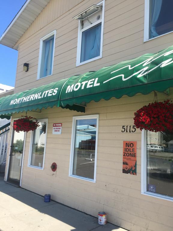 Northern Lites Motel Yellowknife Exterior photo